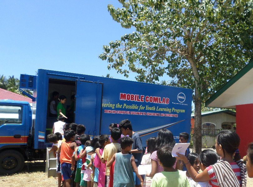 One of CFJI's mobile computer laboratories donated by Dell. Photo courtesy of Dell Philippines 