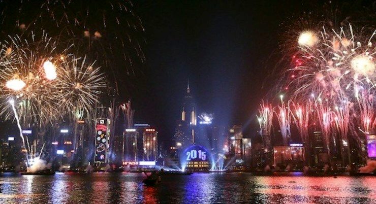 Hong Kong fireworks dazzle as Asia leads global New Year party