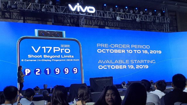 THE V17 PRO. Check out the price and availability of Vivo's V17 Pro. Photo by Gelo Gonzales/Rappler 