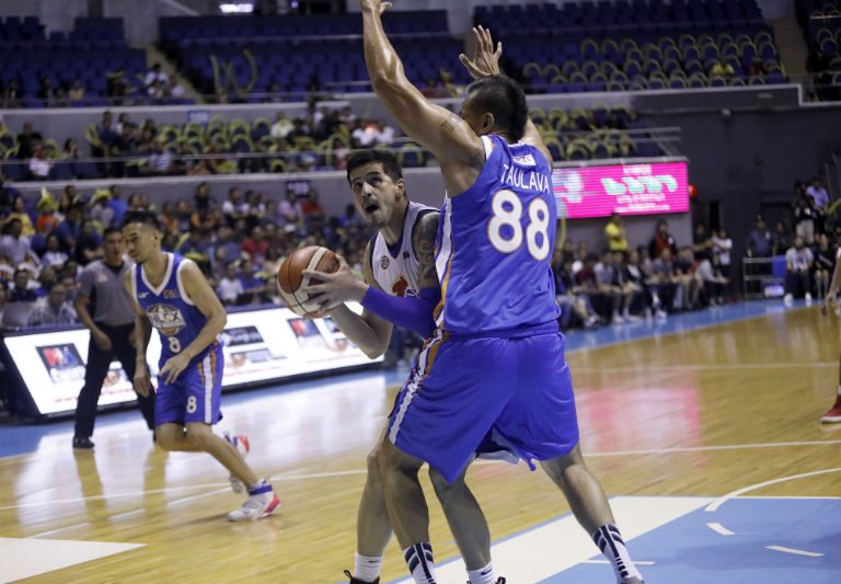 Marc Pingris diagnosed with ACL injury, out for 6 to 8 months