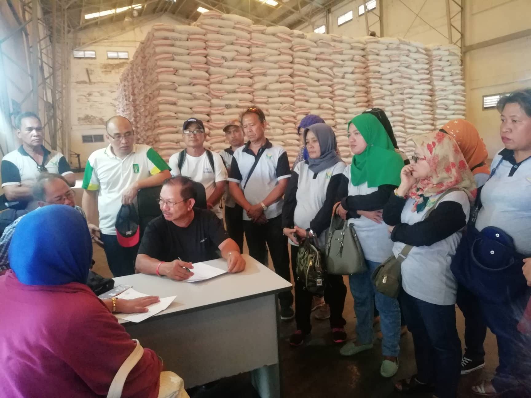 Piñol wants to legalize smuggled rice in Zamboanga-Basilan area