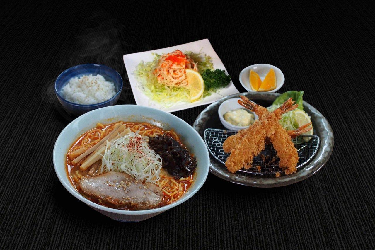CRAVING FOR JAPANESE? Hokkaido Ramen Santouka offers not only bowls of the well-loved soup, but also filling sets of other deep-fried Japanese favorites. Photo courtesy of City of Dreams Manila 