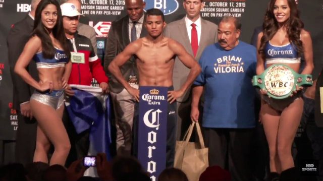 Roman Gonzalez weighs in at 111.4 pounds. Screenshot from live stream 