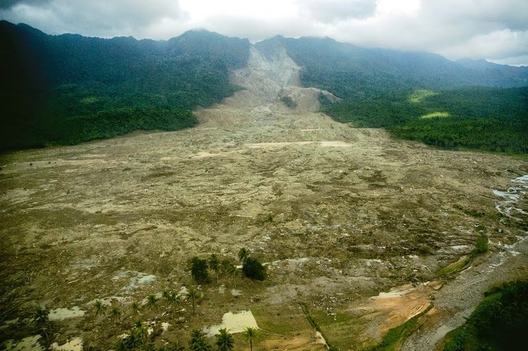 An aerial view of Guinsaugon, hours after the landslide happened. Newsbreak file photo/ Rappler 