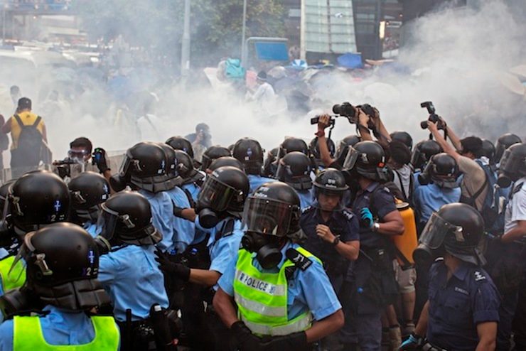 Tear gas fired at chaotic Hong Kong democracy protests