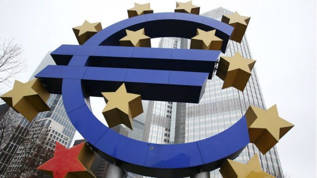 Greece PM seeks EU talks after European Central Bank snub