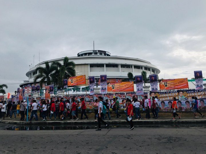 Big Hugpong rally snarls traffic in Tacloban, draws flak from netizens