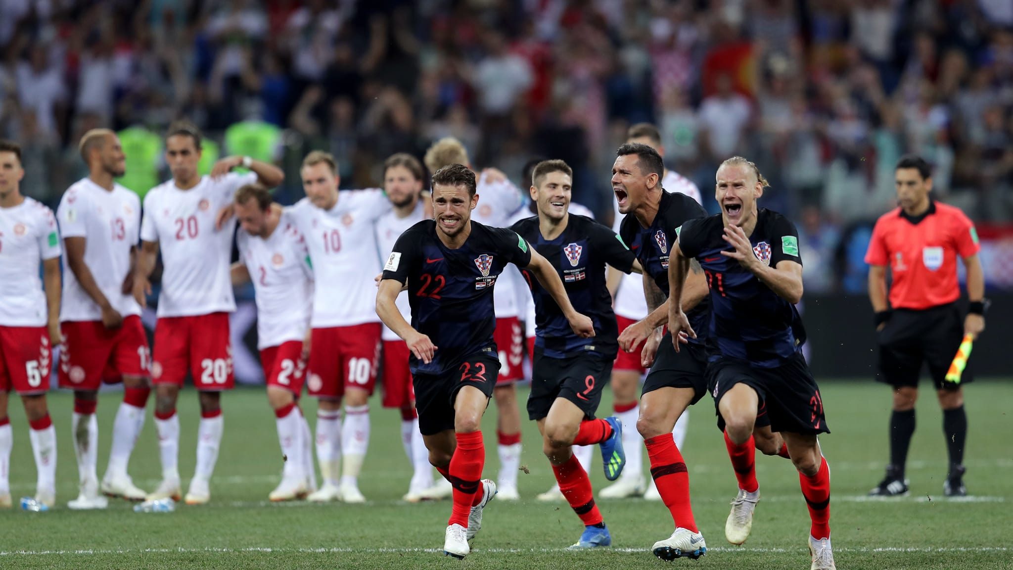ADU PENALTI. Kroasia memastikan tiket ke babak 8 besar usai menang adu penalti melawan Denmark. Foto dari FIFA.com 