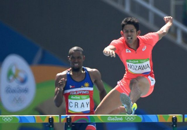 WATCH: PH Olympian Eric Cray speeds to 3rd place finish in hurdles heat