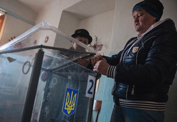 War-scarred Ukraine set for key polls