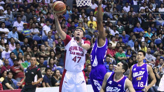 Ginebra stays unbeaten under Cariaso with win over Air21