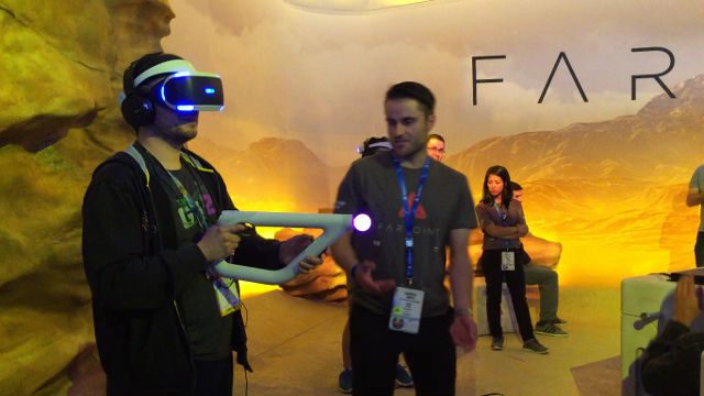 PSVR. A player tries out PlayStation VR near the Farpoint area. Photo by Nadine Pacis 