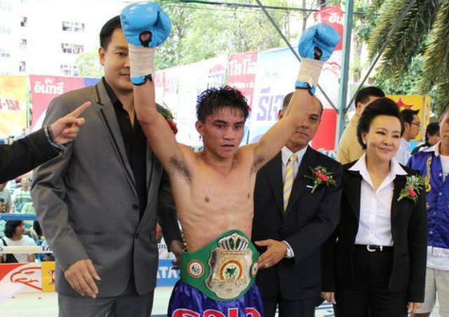 Rey Loreto, who once wanted to quit boxing, now fighting for world title