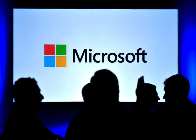 Microsoft to press China after Windows 8 ban