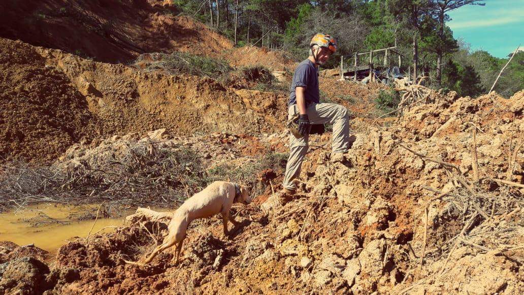 How K-9 units helped in Naga and Itogon landslide search operations