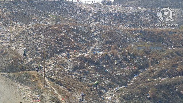 LANDFILL. Landfills like Payatas are filling up fast in Quezon City, a local government which has said it plans to put up a waste incineration facility. Photo by Photo by Pia Ranada/Rappler