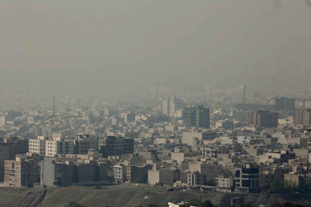 Kabut asap di Iran menutup sekolah dan universitas