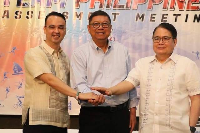BEFORE THE FALL? Ricky Vargas (right) with Alan Peter Cayetano and PSC chair Butch Ramirez before he left the Philippine Olympic Committee. File photo from PSC 