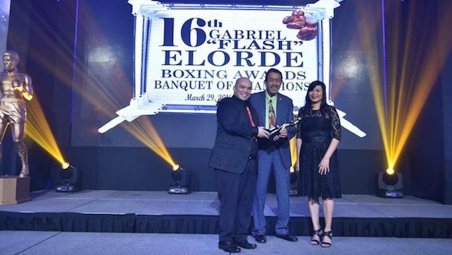 Rappler sports editor receives Elorde award for contributions to PH boxing