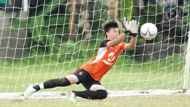 IN PHOTOS: NCR edges Central Visayas in football semis