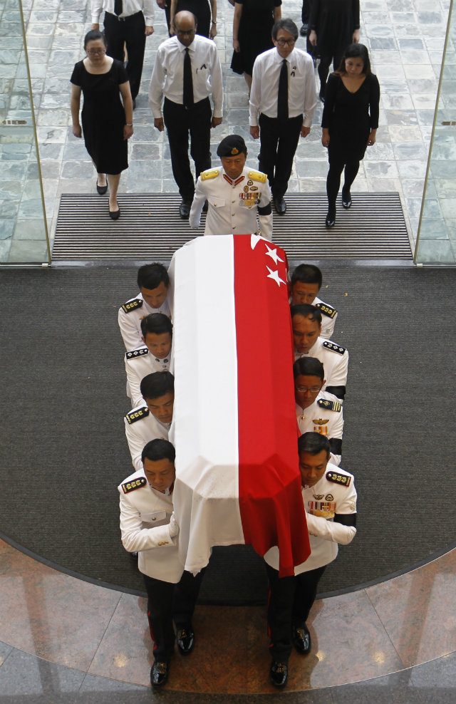 ERA ENDS. The death of the architect of modern Singapore Lee Kuan Yew in March marked the end of an era in Singapore, coming just months before its 50th anniversary. Photo by Wallace Woon/EPA  