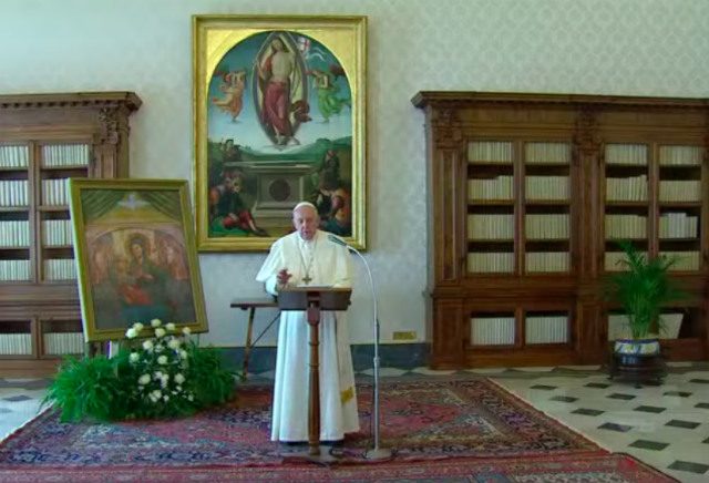 Pope Francis voices support for virus victims in first livestream prayer