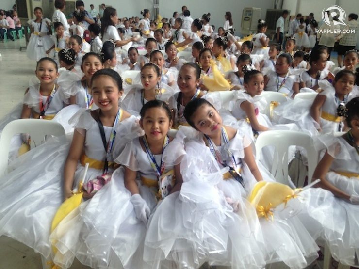 The first Filipinos the Pope will see in PH are children