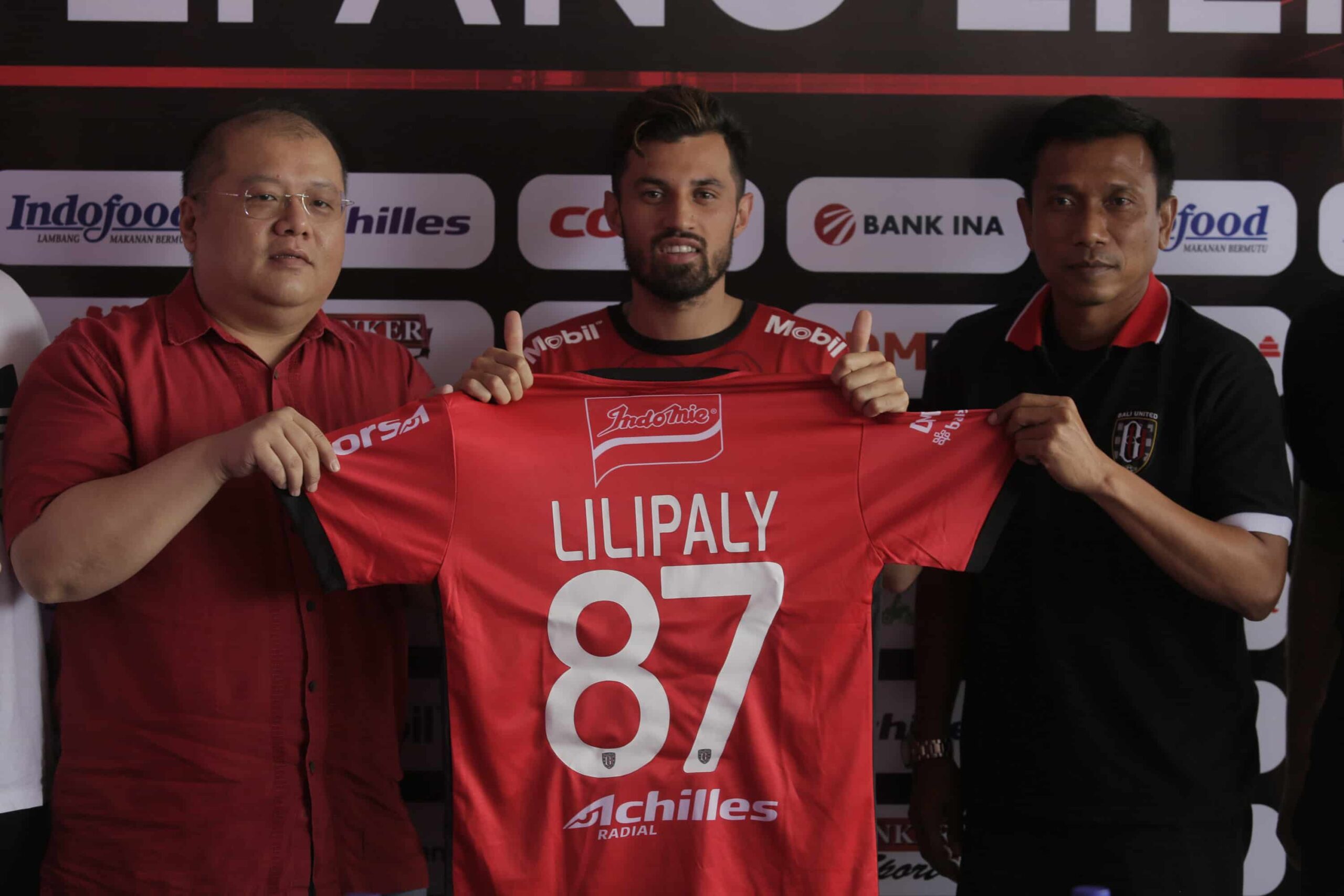 Merapat ke Bali United, Stefano Lilipaly pilih nomor 87
