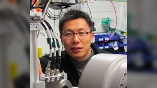 Chinese scientist pleads guilty to technology theft
