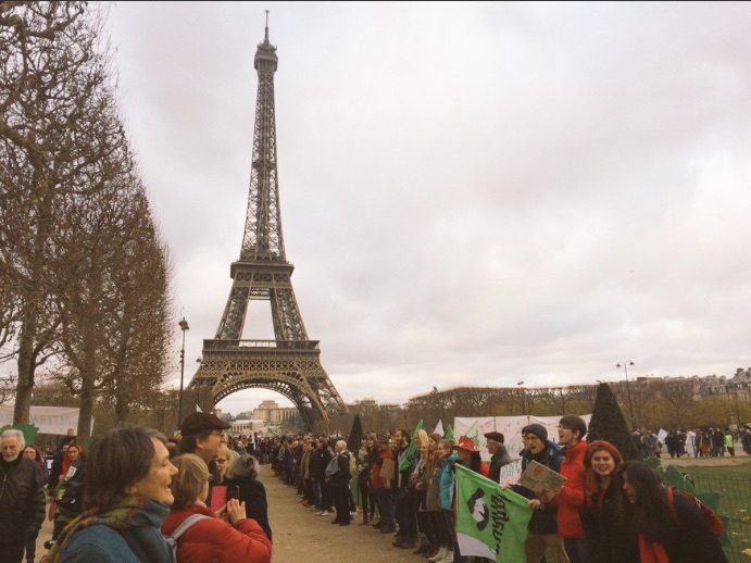 #COP21: Climate pact puts fossil fuels on ‘wrong side’ of history