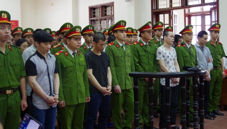 Vietnam drug smugglers sentenced to death over heroin haul