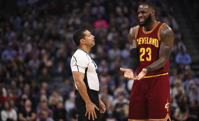WATCH: LeBron James argues for a foul even though he wasn’t touched