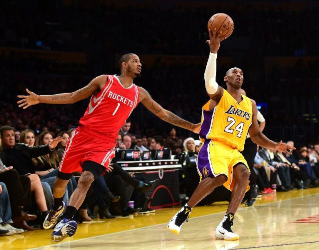 WATCH: Kobe Bryant dunks on Rockets big man Clint Capela