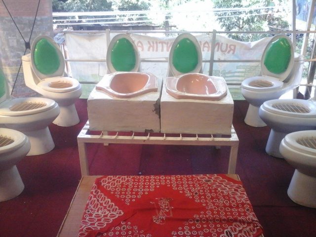 Cafe Jamban, tempat nongkrong berbagi ide peduli sanitasi