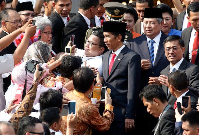 In first interview, Jokowi tries to manage expectations