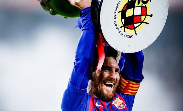 Messi fires Barcelona to 8th La Liga title in 11 years