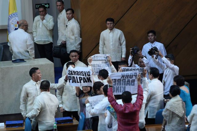 SONA 2015: Militant lawmakers stage protest inside plenary