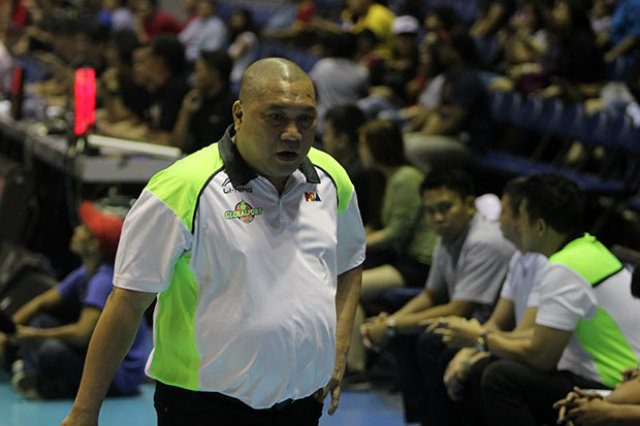 STRUGGLES. Pido Jarencio's tenure coaching GlobalPort hasn't been as fruitful as his time with UST. Photo from PBA Images 
