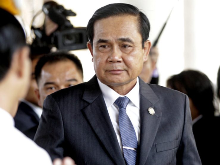 Thai junta lifts martial law but retains key powers