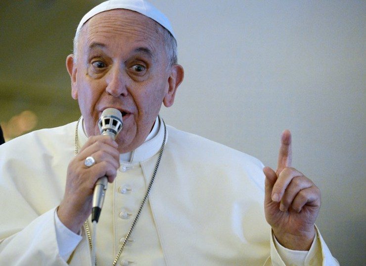 Pope calls for UN rather than US action in Iraq