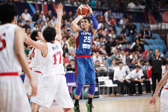 STILL GOT IT. 38-year-old Dondon Hontiveros hit two big triples late to seal the victory. Photo from FIBA 