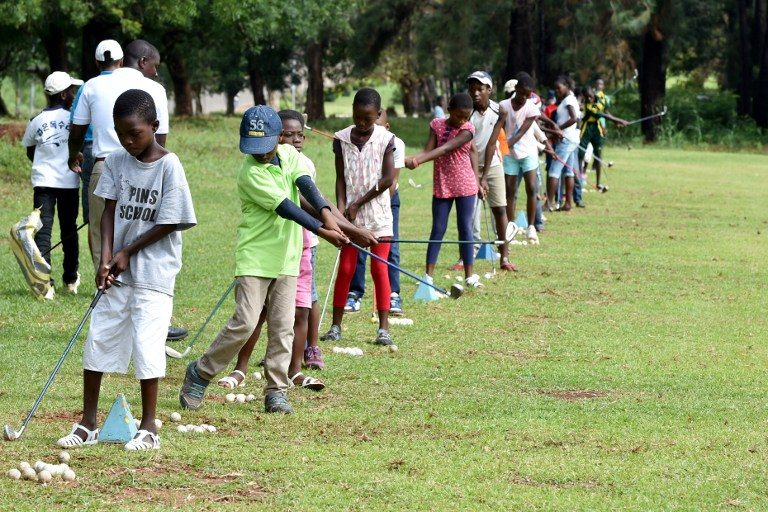 Ivory Coast’s impoverished children try golf, game of the rich