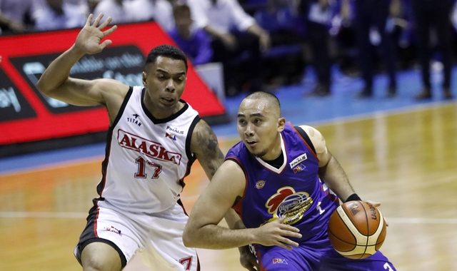 Lee hits game-winner as Magnolia moves on cusp of PBA title