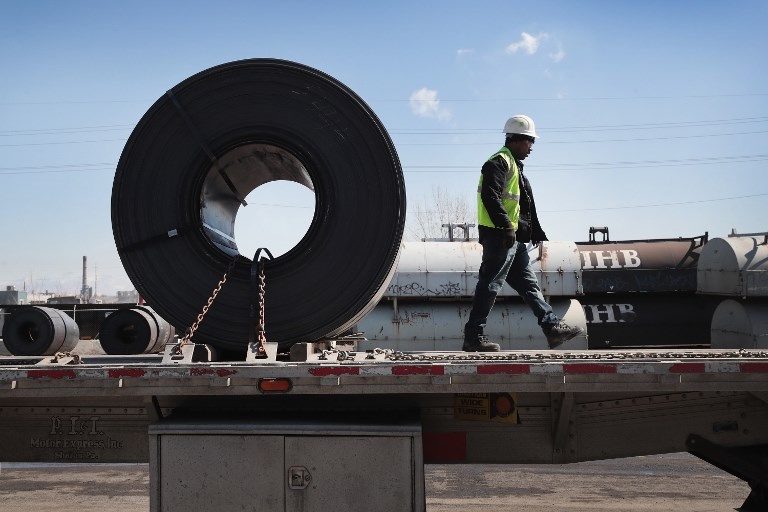 U.S. nears metal tariffs deal with Canada, Mexico
