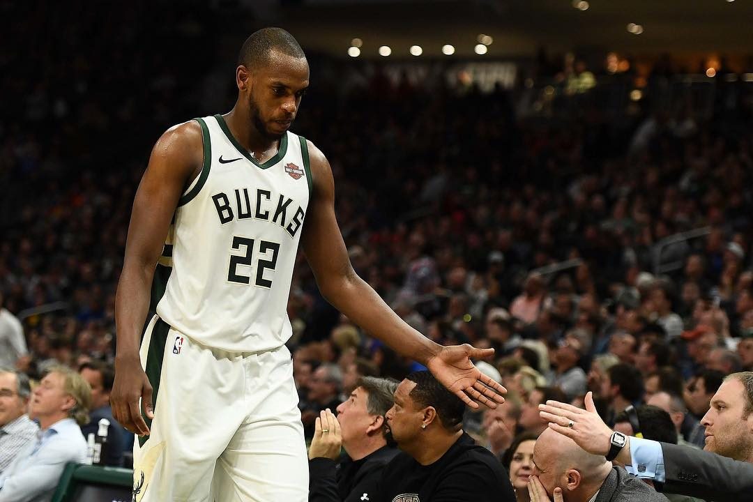 Without Giannis, Bucks roll to 46th season win