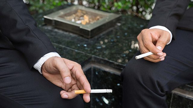 Japan firm rewards non-smokers with additional holidays