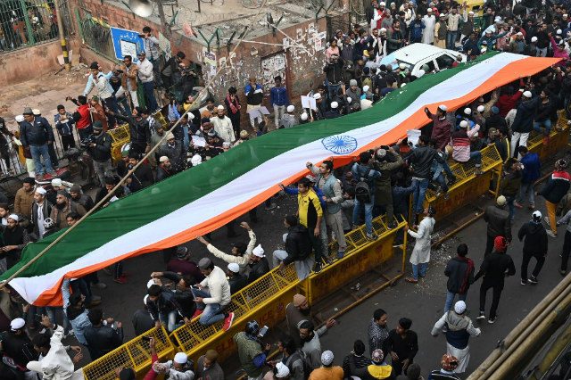 5 new deaths, including child, in India protests – police