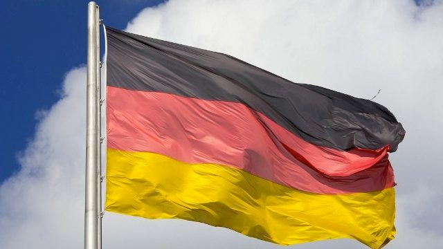 Germany bans weapons sales to Turkey over Syria offensive