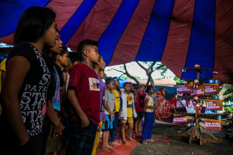 Displaced indigenous students bid farewell after 5 months in Metro Manila