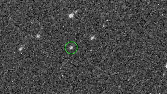 NASA spacecraft approaches asteroid, snaps first pic